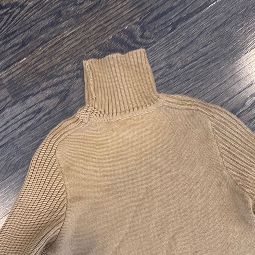 Women’s Tan Turtleneck Sweater by Carmen Moreno size M - Picture 9 of 11